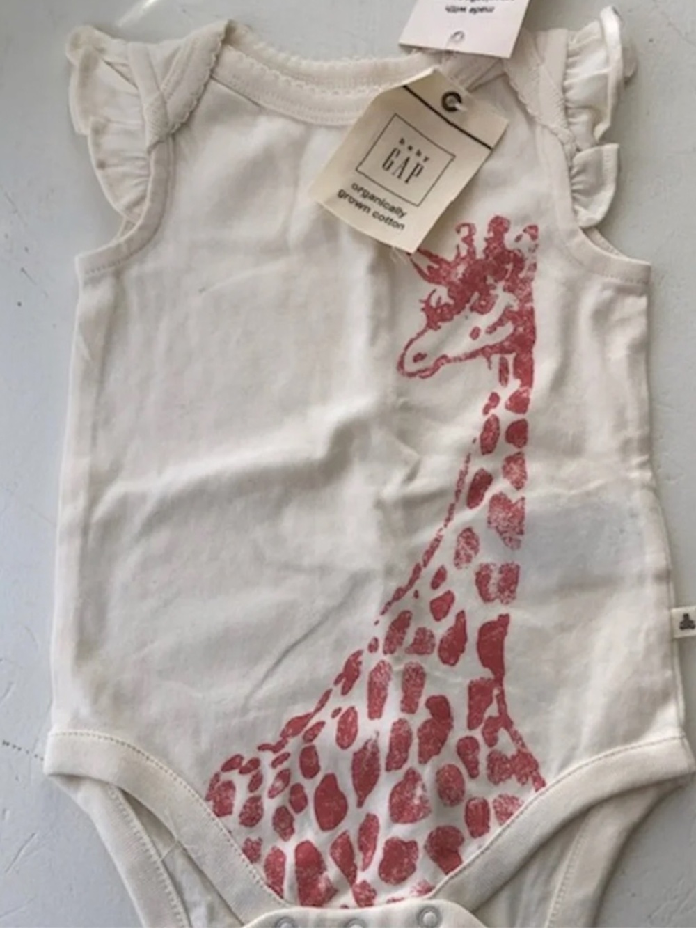 NWT Baby Gap Organic Cotton Giraffe Flutter-Sleeve Bodysuit 3-6m